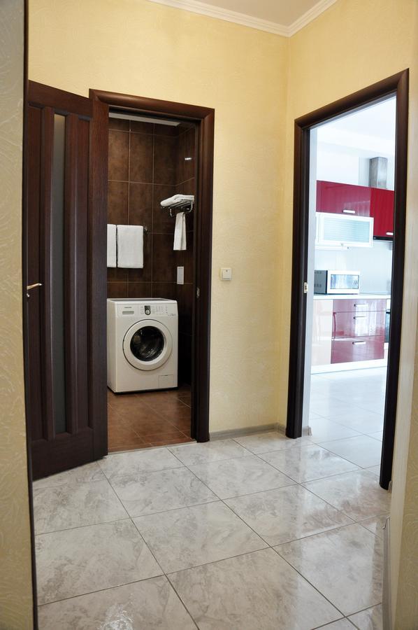 Comfort Apartments - Beautiful Suite By The Park Γκρόντνο Εξωτερικό φωτογραφία