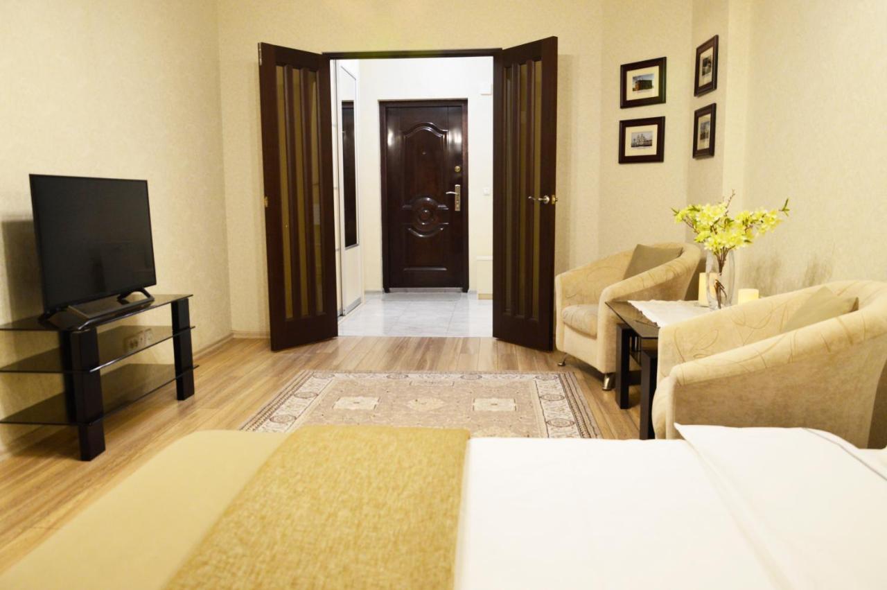 Comfort Apartments - Beautiful Suite By The Park Γκρόντνο Εξωτερικό φωτογραφία