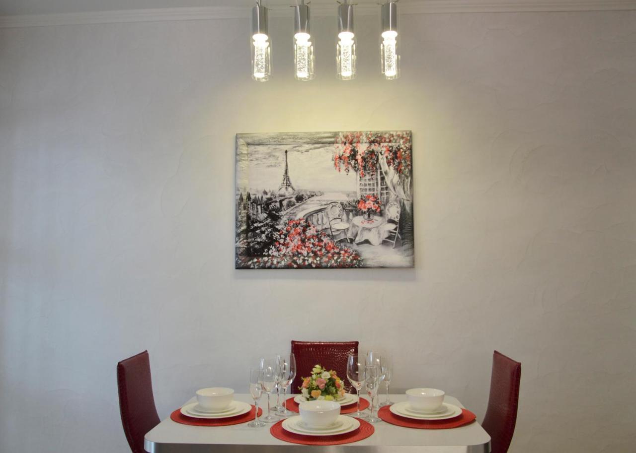 Comfort Apartments - Beautiful Suite By The Park Γκρόντνο Εξωτερικό φωτογραφία