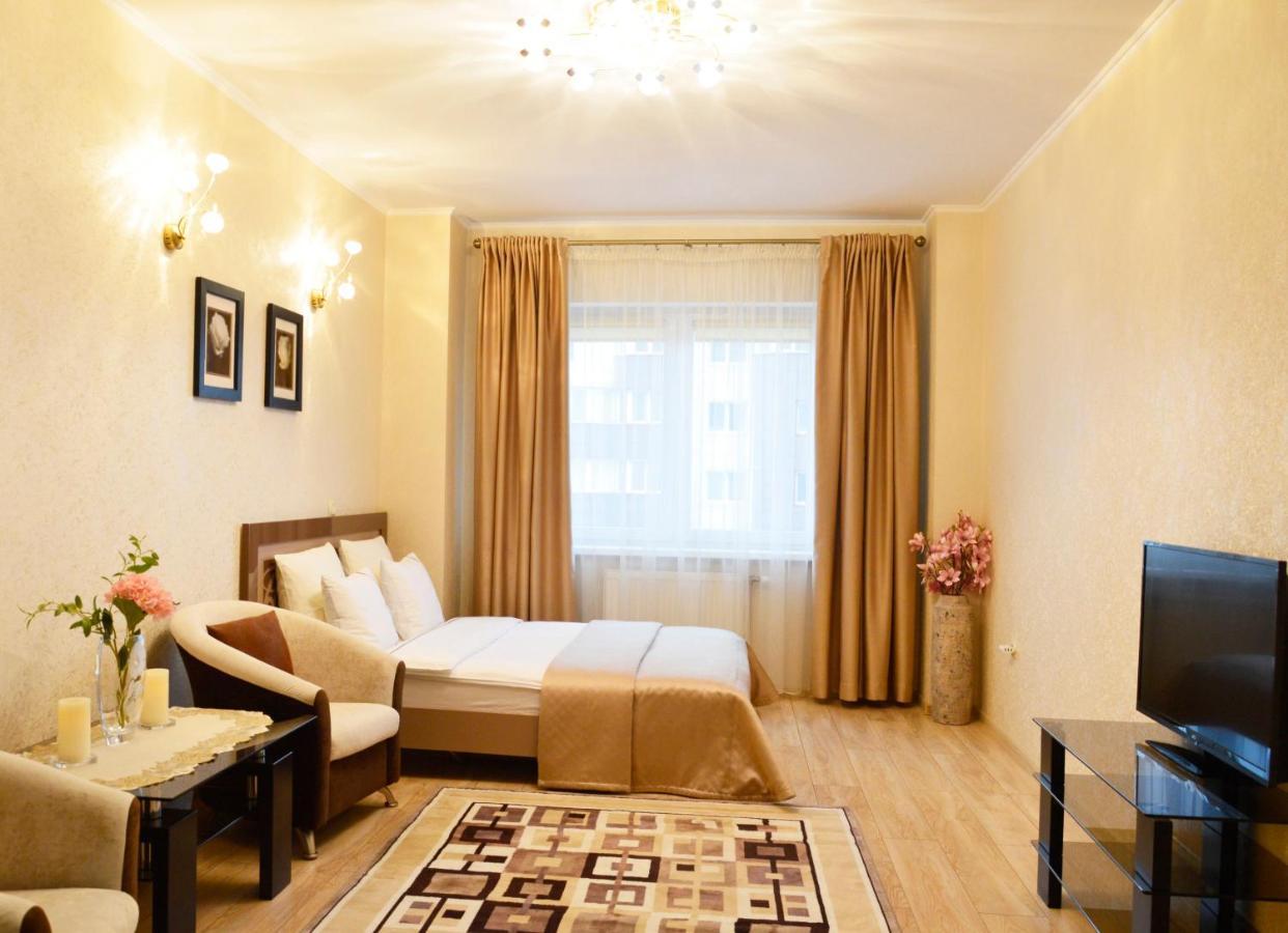 Comfort Apartments - Beautiful Suite By The Park Γκρόντνο Εξωτερικό φωτογραφία